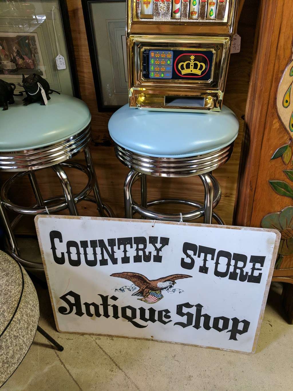 Smalltown Antiques | 19 Park Pl, Flanders, NJ 07836, USA | Phone: (908) 872-9195