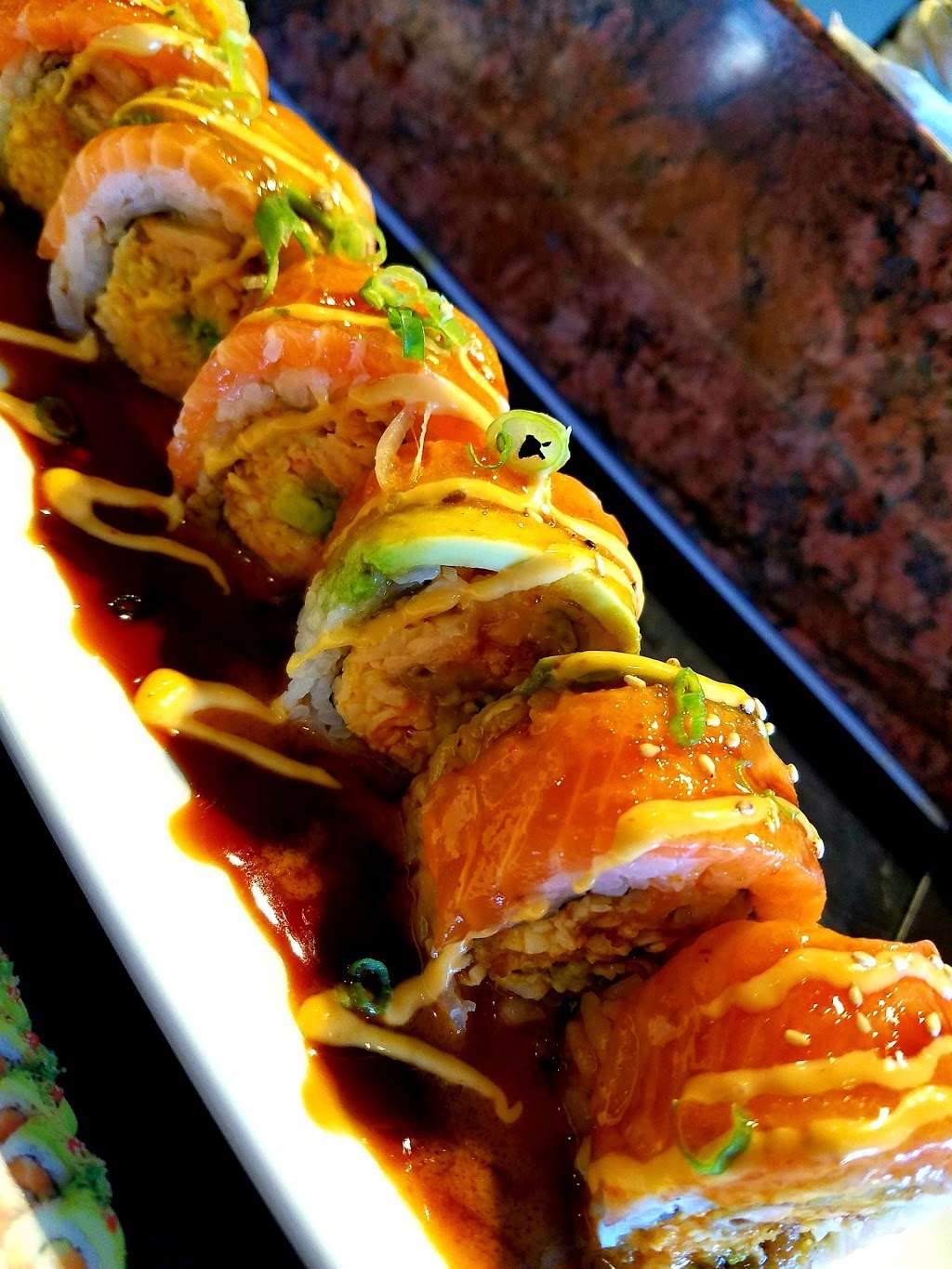 Xevichez Sushi Bar | 14117 Hubbard St A, Sylmar, CA 91342 | Phone: (818) 336-6054