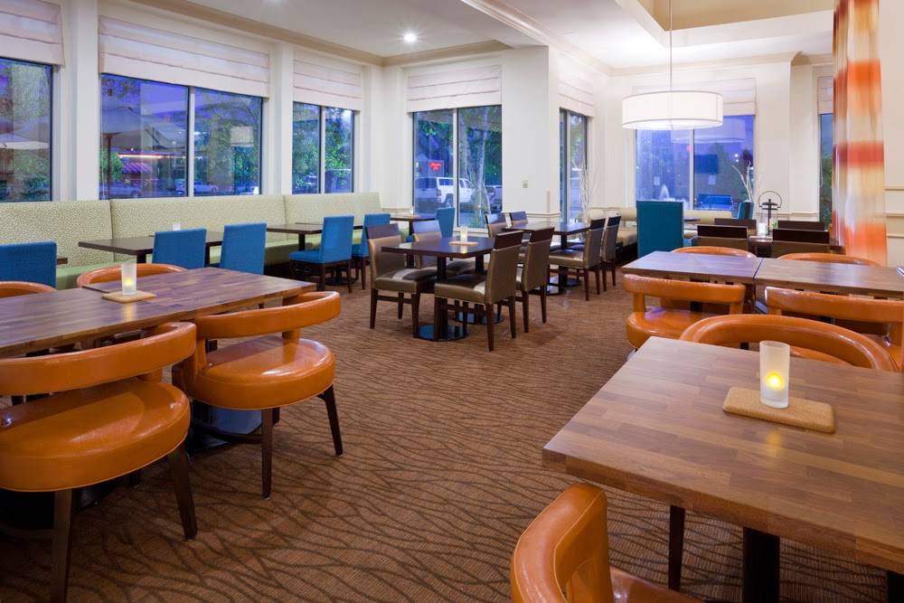 Hilton Garden Inn Minneapolis St. Paul-Shoreview | 1050 Gramsie Rd, Shoreview, MN 55126, USA | Phone: (651) 415-1956