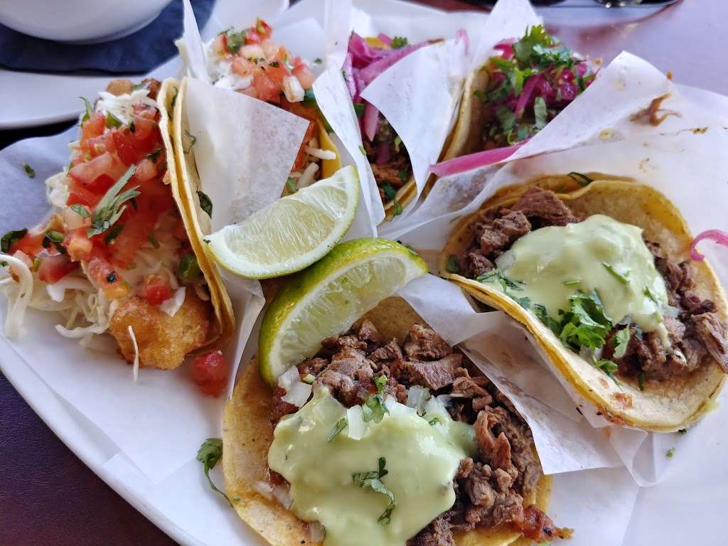 Revolu Modern Taqueria + Bar | 15703 N 83rd Ave #110, Peoria, AZ 85382, USA | Phone: (623) 878-0215