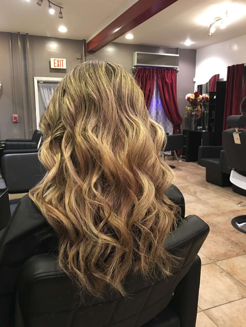 Beauty Bar Hair Salon | 104 Main St, Stockertown, PA 18083, USA | Phone: (484) 450-8986