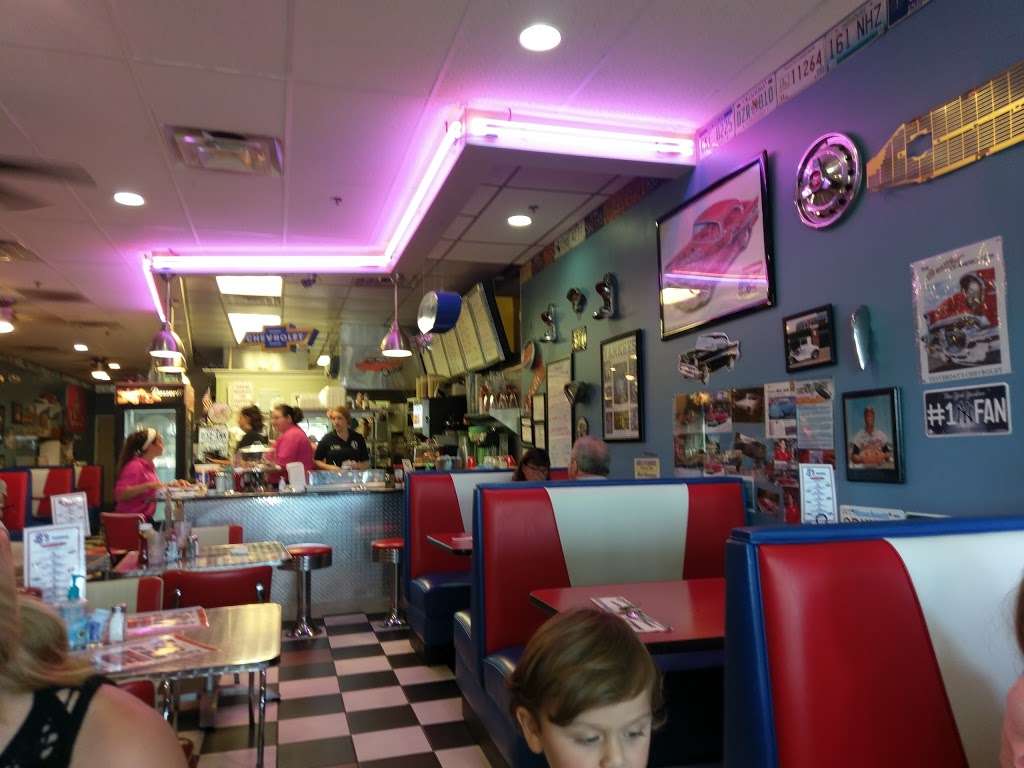 JBS DINER | 1101 NJ-70, Manchester Township, NJ 08759, USA | Phone: (732) 408-1900