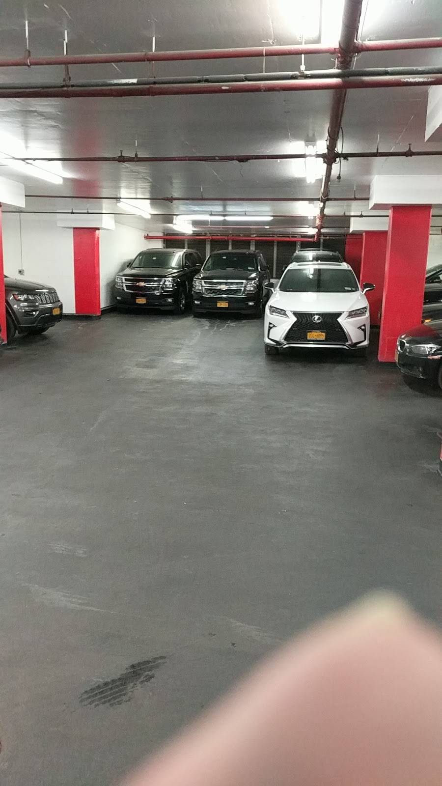 City Parking | 250 W 97th St, New York, NY 10025, USA | Phone: (212) 864-9352