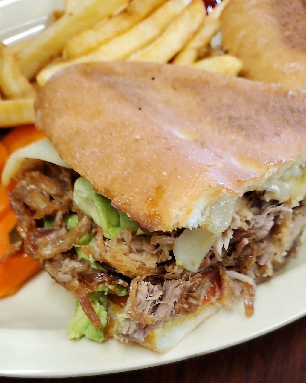 Tortas Y Jugos Goyos | 655 E Lincoln Ave # D, Escondido, CA 92026, USA | Phone: (760) 871-6000