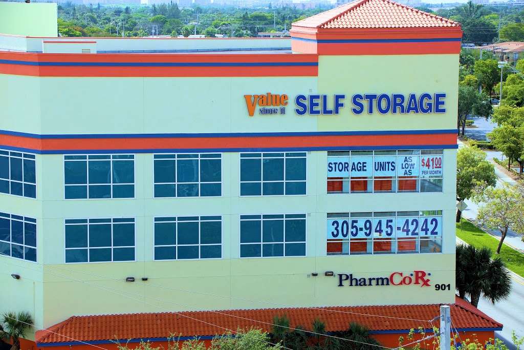 Value Store It Self Storage | 901 N Miami Beach Blvd, North Miami Beach, FL 33162, USA | Phone: (305) 945-4242