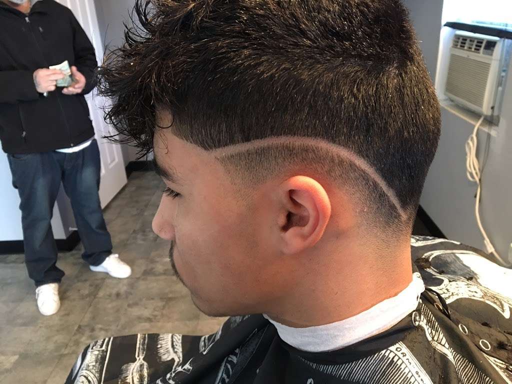 Erics Cuts | 639 S Marshall St, Lancaster, PA 17602, USA | Phone: (717) 989-0206