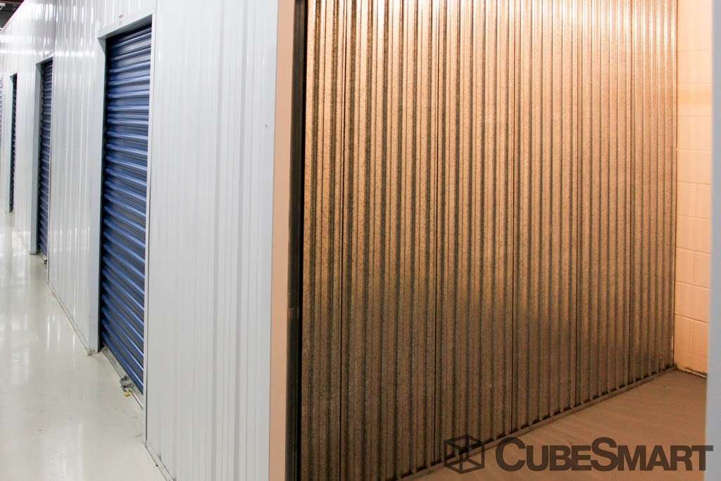 CubeSmart Self Storage | 111 Danbury Rd, Wilton, CT 06897 | Phone: (203) 834-5033