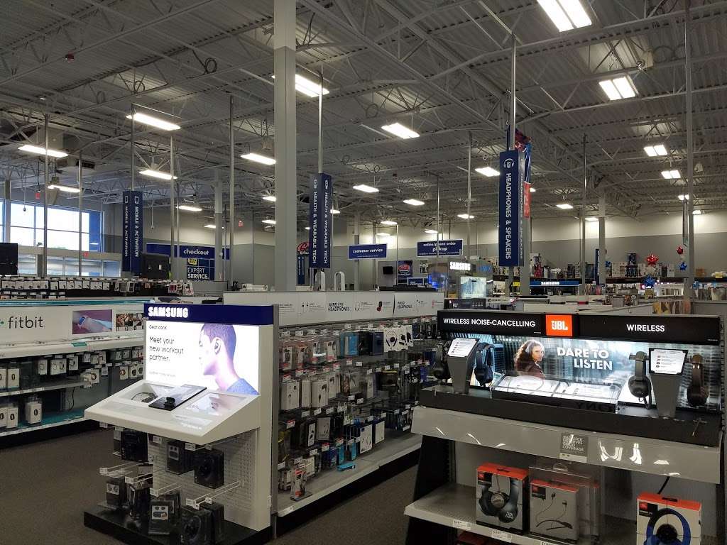 Best Buy | 17200 Mercantile Blvd, Noblesville, IN 46060, USA | Phone: (317) 776-4643