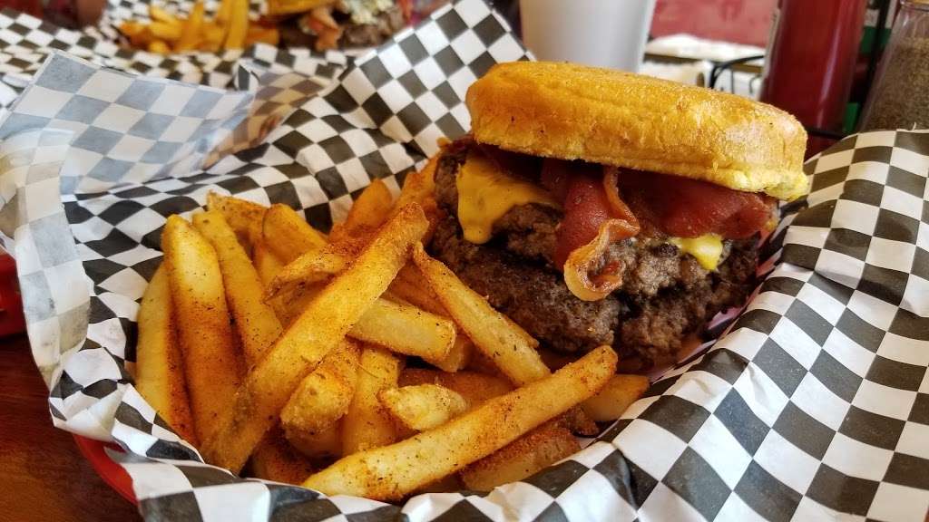 Hippo Burgers | 5324 Atascocita Road suite m, Atascocita, TX 77346, USA | Phone: (281) 973-8819