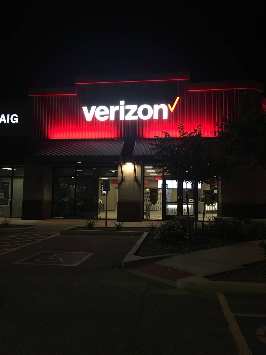 Verizon Authorized Retailer — Cellular Sales | 4764 S Higley Rd Ste 101, Gilbert, AZ 85297, USA | Phone: (480) 306-4737