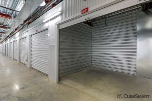 CubeSmart Self Storage | 15500 Vintage Preserve Pkwy, Houston, TX 77070 | Phone: (281) 376-2891