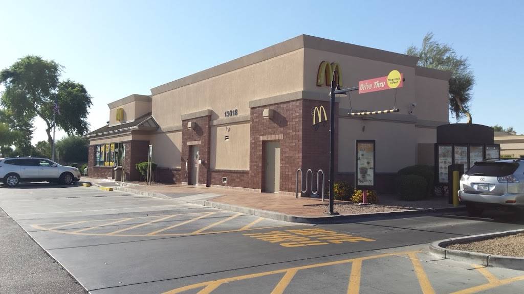 McDonalds | 13018 W Indian School Rd, Litchfield Park, AZ 85340, USA | Phone: (623) 935-7710