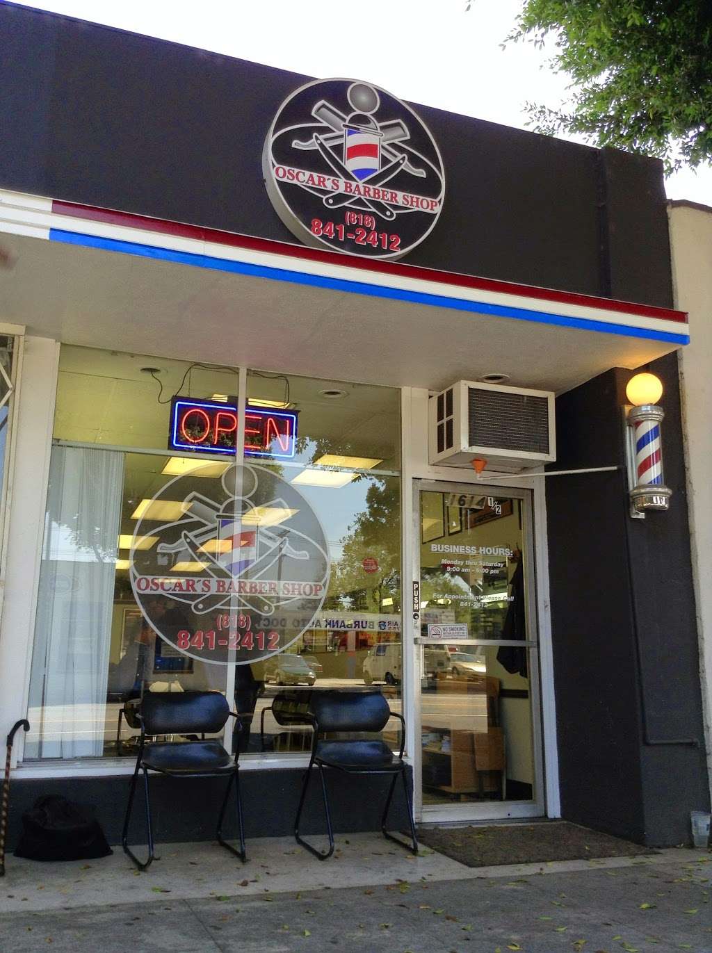 Oscars barber shop | 1614 1/2 W Magnolia Blvd, Burbank, CA 91506, USA | Phone: (818) 841-2412