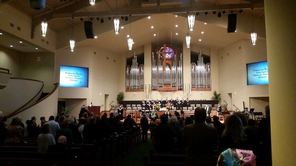 Friendswood United Methodist Church | 110 N Friendswood Dr, Friendswood, TX 77546, USA | Phone: (281) 482-7535