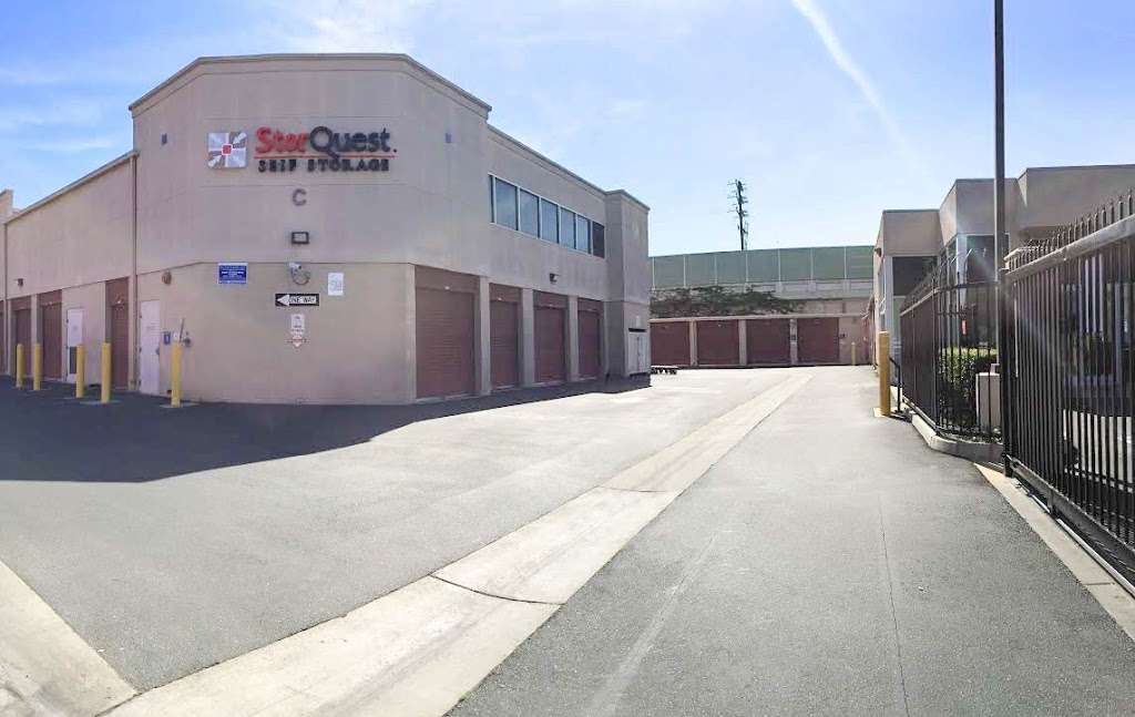 StorQuest Self Storage | 2318 E South St, Long Beach, CA 90805, USA | Phone: (562) 261-2144