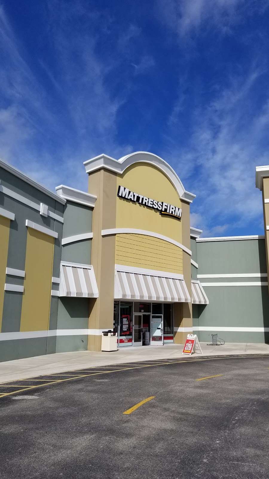 Mattress Firm The Shoppes at Lake Andrew | 7201 Shoppes Dr Unit 115, Melbourne, FL 32940, USA | Phone: (321) 433-3304