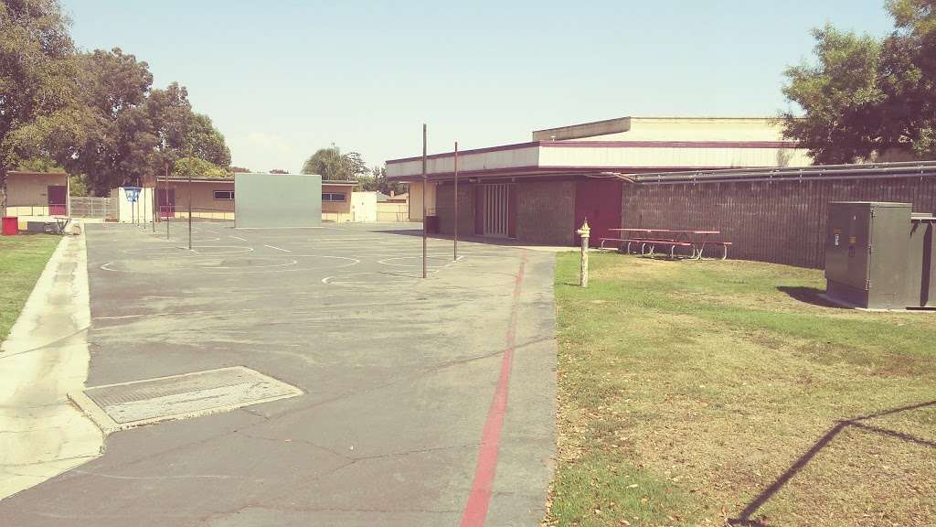 Doris Dickson Elementary School | 3930 Pamela Dr, Chino, CA 91710, USA | Phone: (909) 591-2653