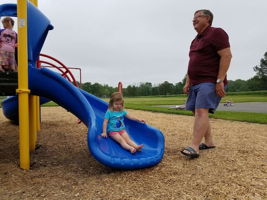 Century Park | 120-128 Century Ln, Dillsburg, PA 17019, USA