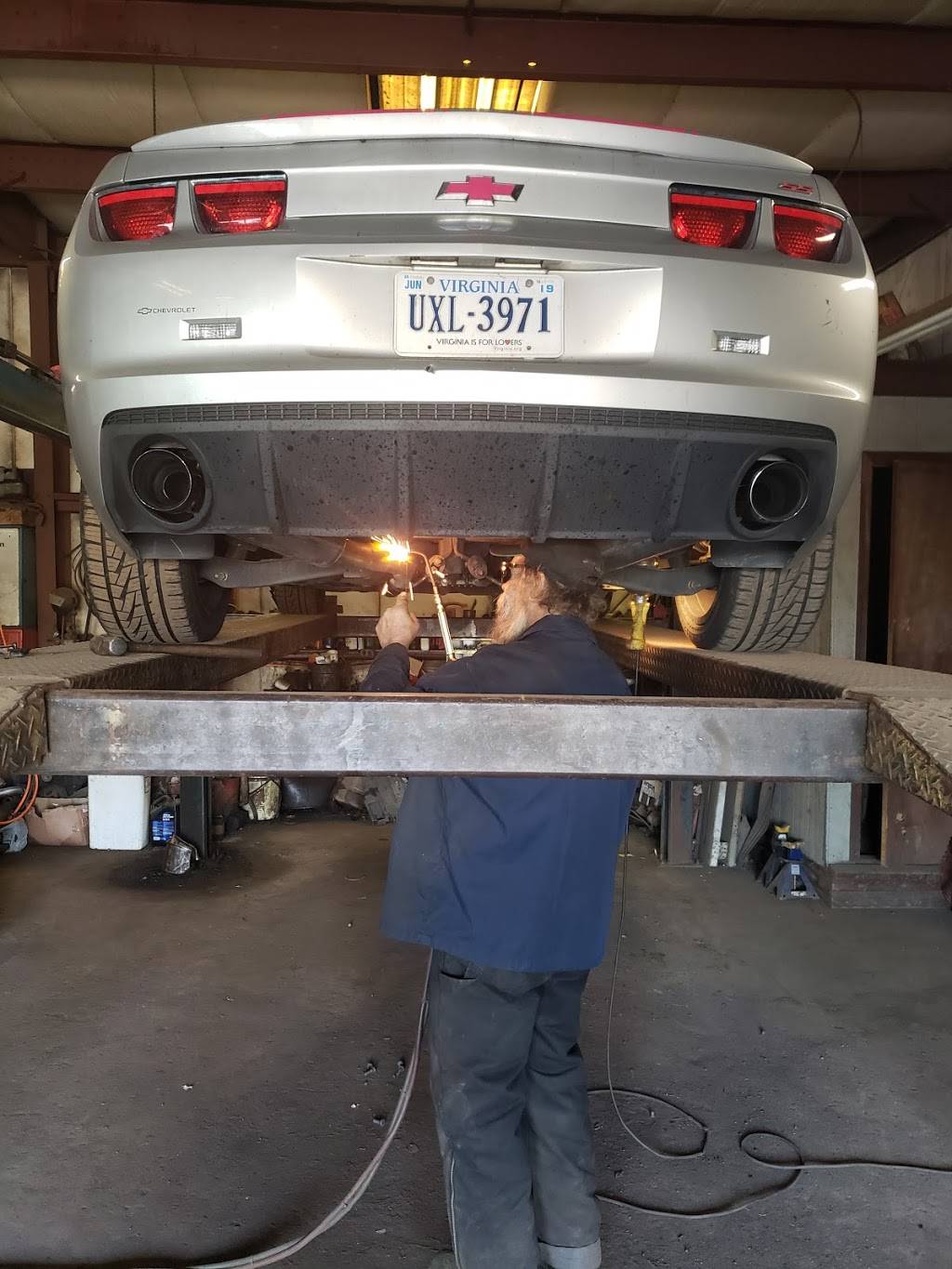 Eds Muffler | 4517 Bainbridge Blvd, Chesapeake, VA 23320, USA | Phone: (757) 729-2345