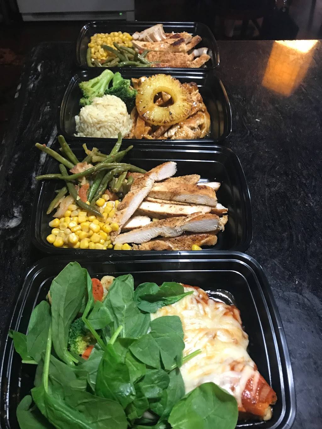 Golden Fit Meals/The Golden Shrimp | 1701 Jacaman Ste RB1, Laredo, TX 78041, USA | Phone: (956) 701-4701