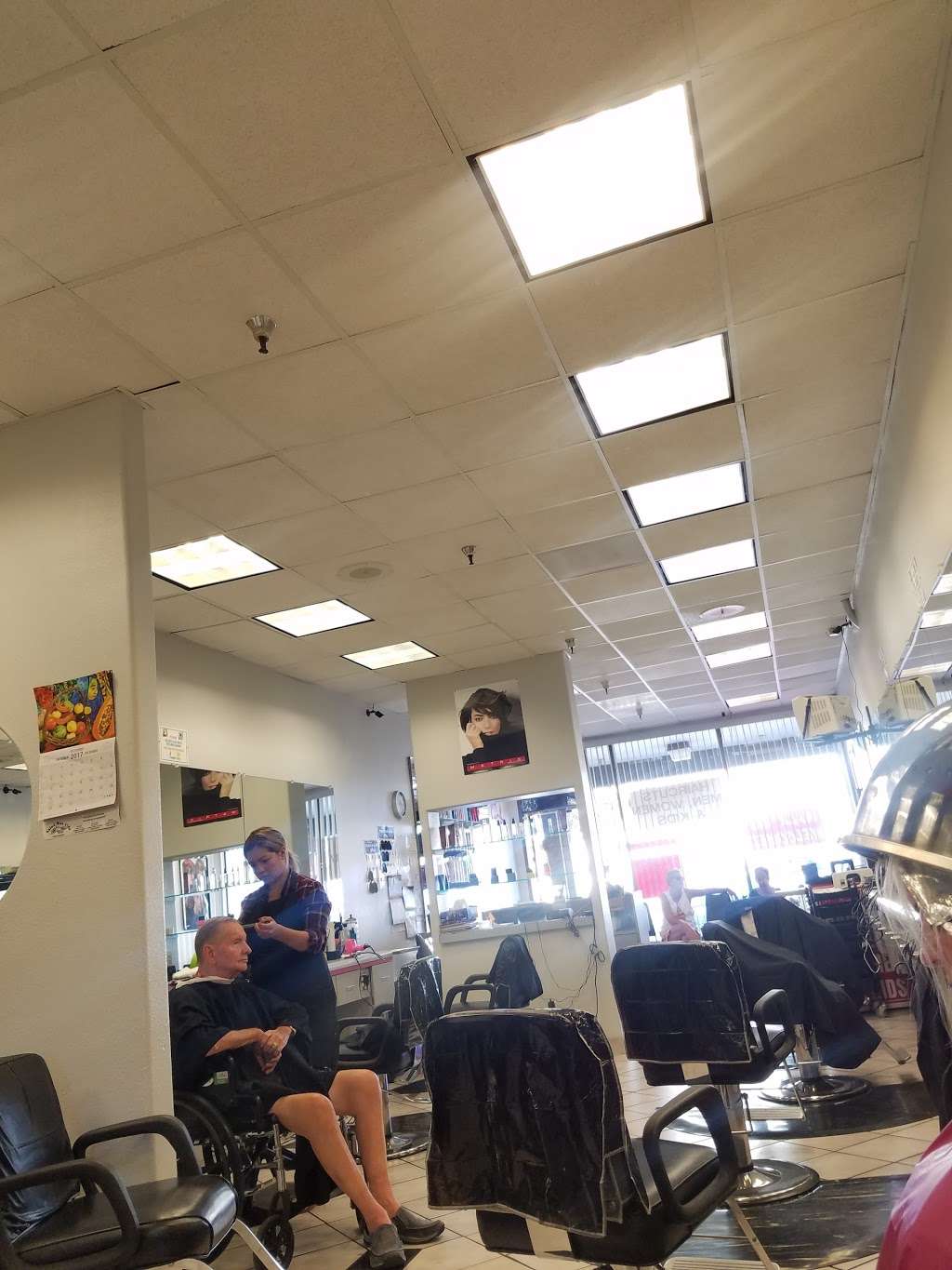 NDs Family Hair Salon | 749 W Channel Islands Blvd, Port Hueneme, CA 93041, USA | Phone: (805) 984-5300