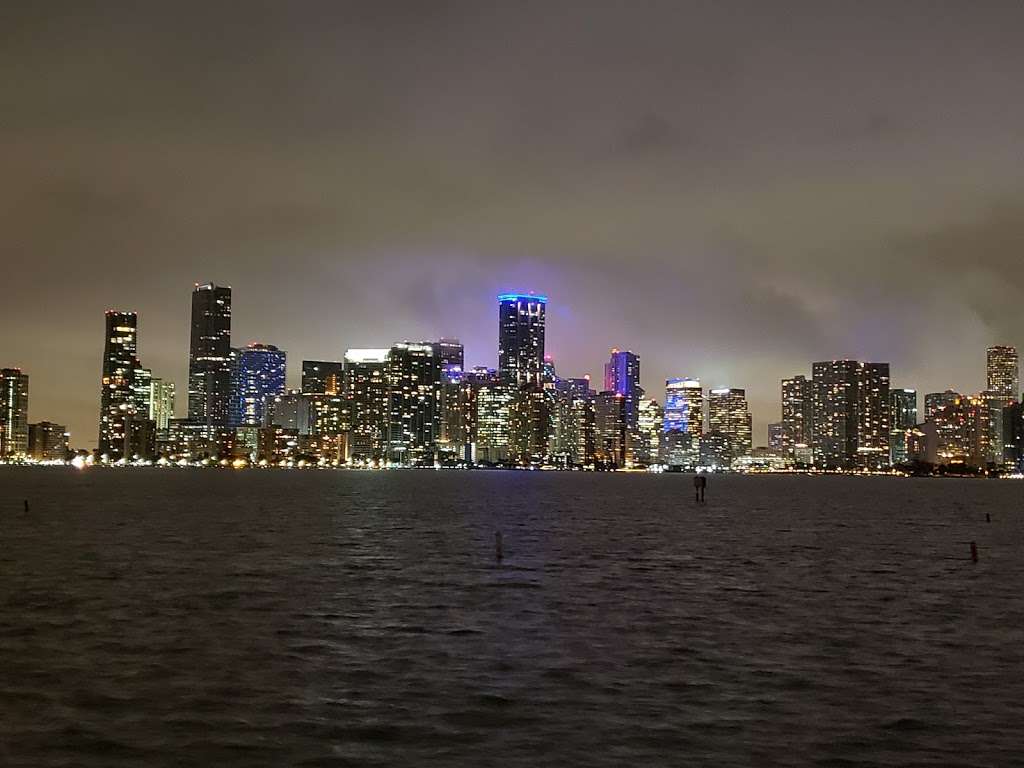 Rusty Pelican - Miami | 3201 Rickenbacker Causeway, Key Biscayne, FL 33149, USA | Phone: (305) 361-3818