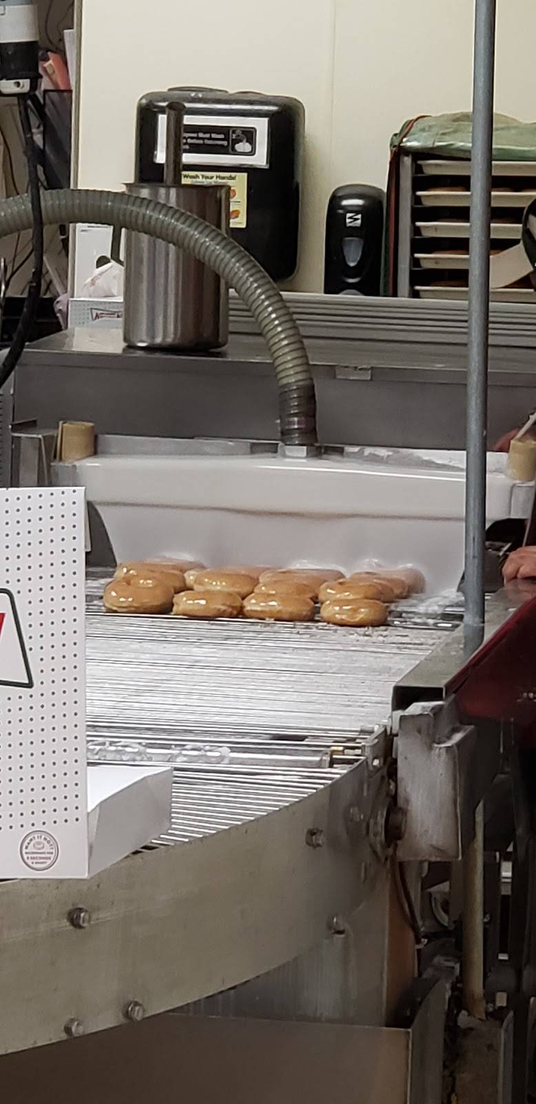 Krispy Kreme | 3201 W Indian School Rd, Phoenix, AZ 85017, USA | Phone: (602) 265-3147