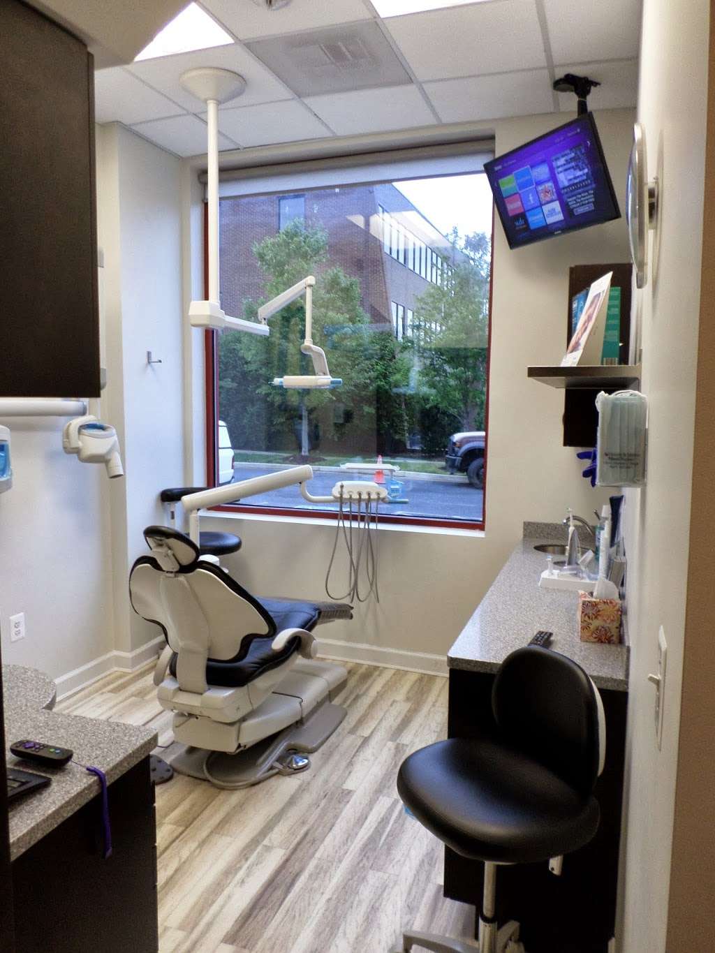 Modern Smiles Dental | 130 Rollins Ave, Rockville, MD 20852, USA | Phone: (240) 292-4740