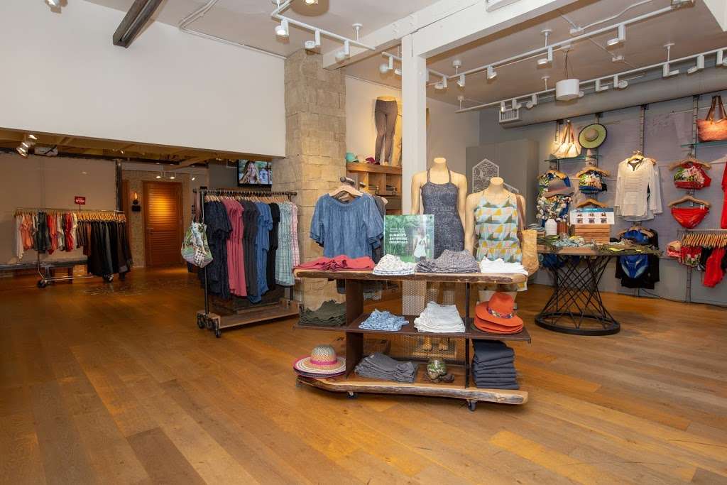 prAna San Francisco | 1928 Fillmore St, San Francisco, CA 94115, USA | Phone: (415) 590-3941