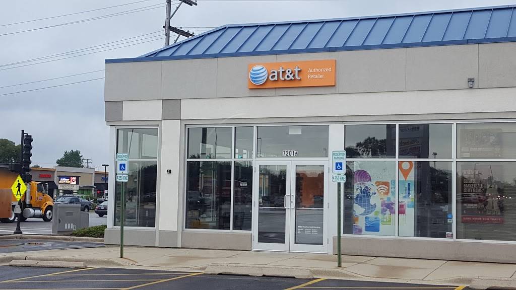 AT&T Store | 7201 W Dempster St Suite A, Niles, IL 60714, USA | Phone: (847) 581-1956