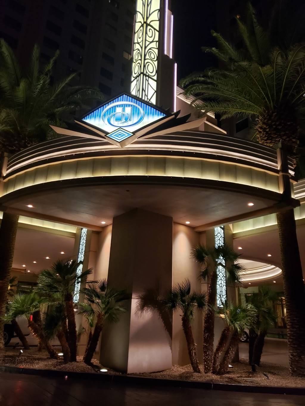 Hilton Vacation Club on the Boulevard | 2650 S Las Vegas Blvd, Las Vegas, NV 89109, USA | Phone: (702) 765-8300