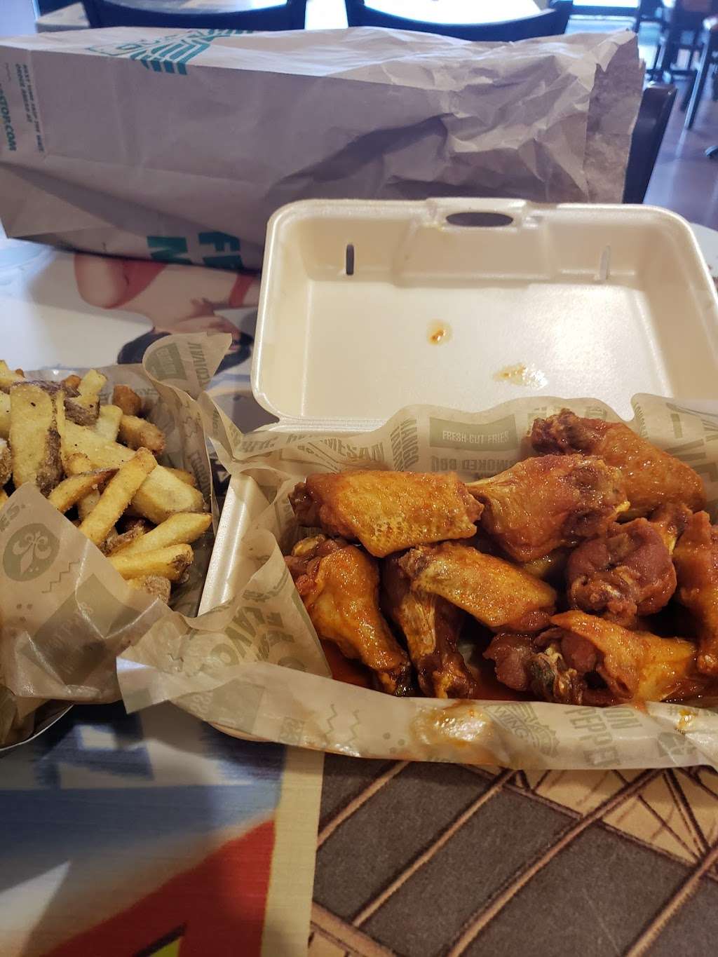 Wingstop | 5309 W 10th St, Indianapolis, IN 46224, USA | Phone: (317) 689-7867