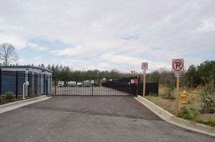 Cove Point Self Storage | 15 Cove Point Rd, Lusby, MD 20657, USA | Phone: (410) 921-0660