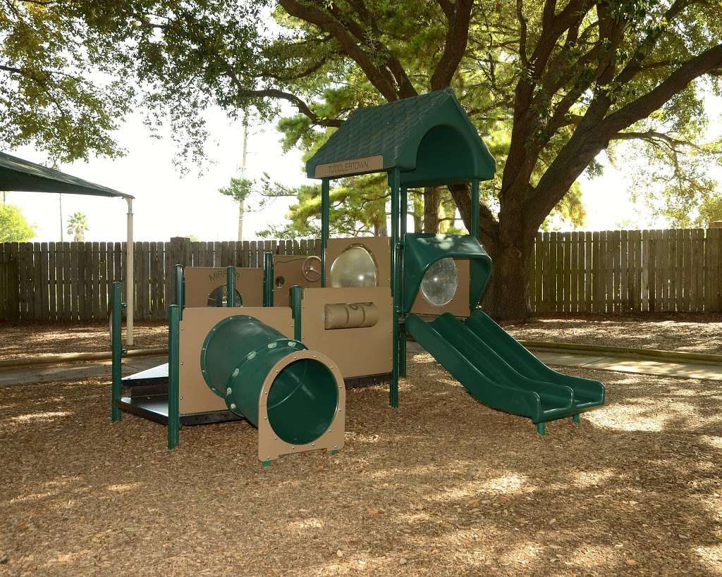 West Montessori School of Copperfield | 15810 Longenbaugh Dr, Houston, TX 77095 | Phone: (281) 463-8886