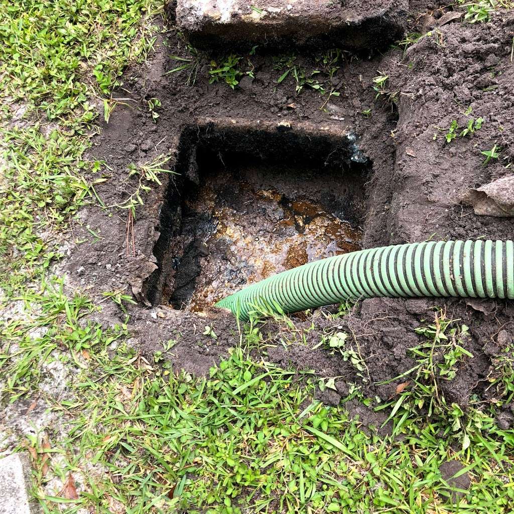 Atomic Septic Tank Service | 316 Tracy Way, Lakeland, FL 33809 | Phone: (863) 393-3127