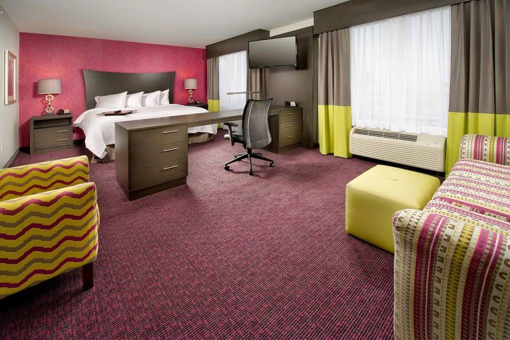 Hampton Inn & Suites Buffalo Airport | 133 Buell Ave, Cheektowaga, NY 14225, USA | Phone: (716) 631-0200