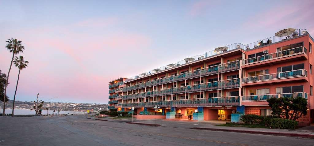 La Jolla Cove Hotel & Suites | 1155 Coast Blvd, La Jolla, CA 92037, USA | Phone: (858) 459-2621