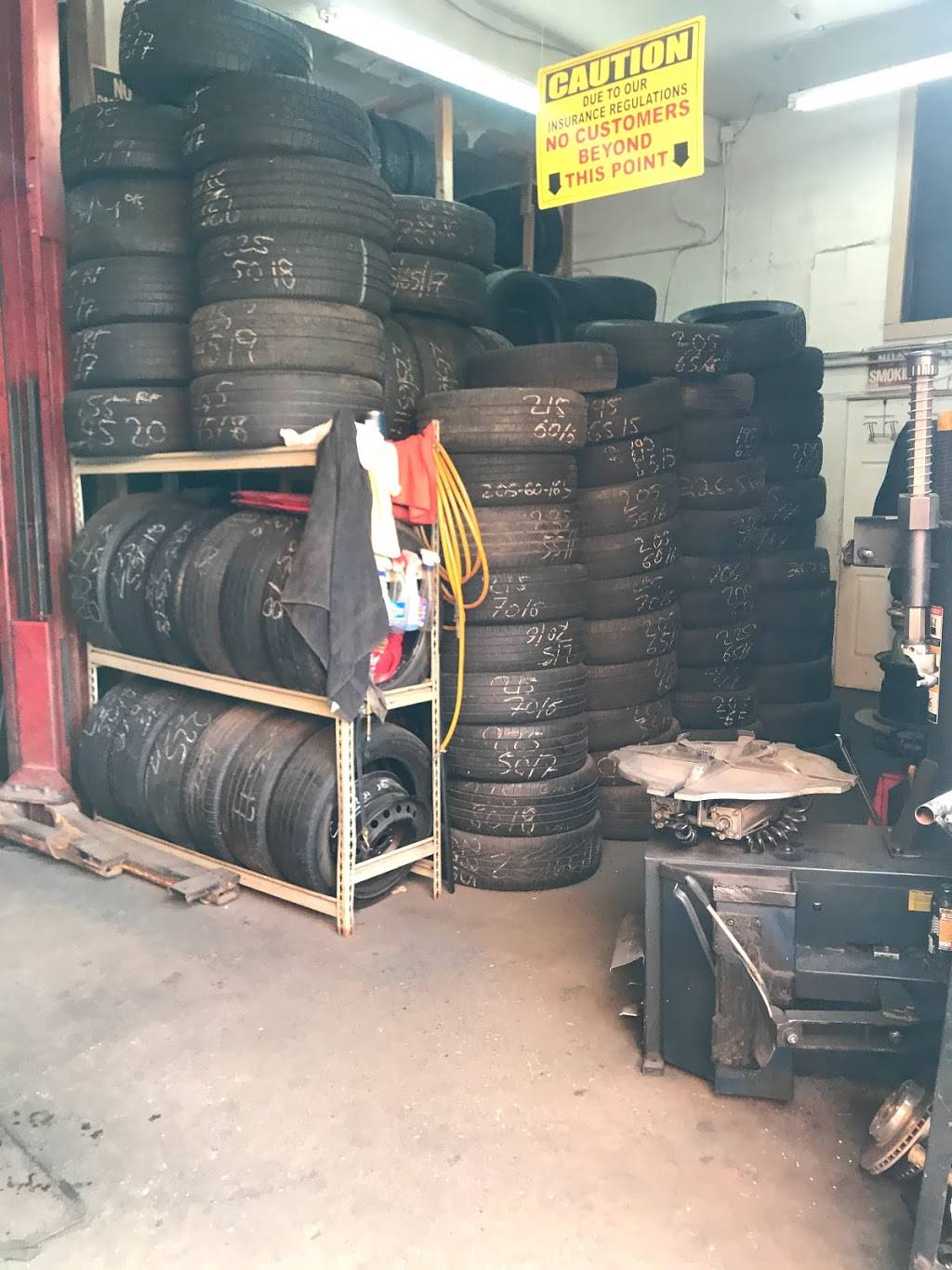 Twin’s Tires | 730 Tonnele Ave, Jersey City, NJ 07307, USA | Phone: (201) 798-5956