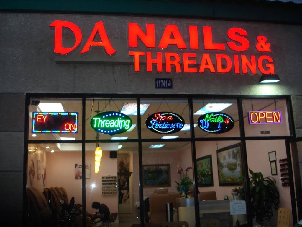 DA Nails & Threading | 11741 Valley View St J, Cypress, CA 90630, USA | Phone: (714) 889-7044