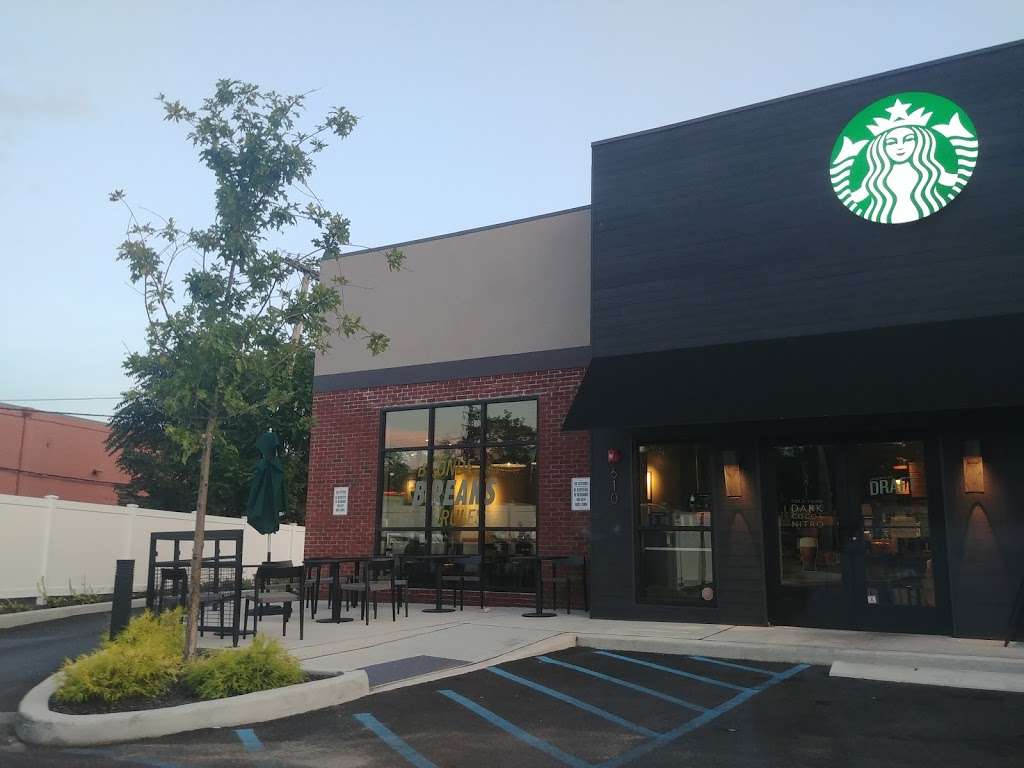 Starbucks | 610 Sunrise Hwy, Baldwin, NY 11510, USA | Phone: (516) 378-0736