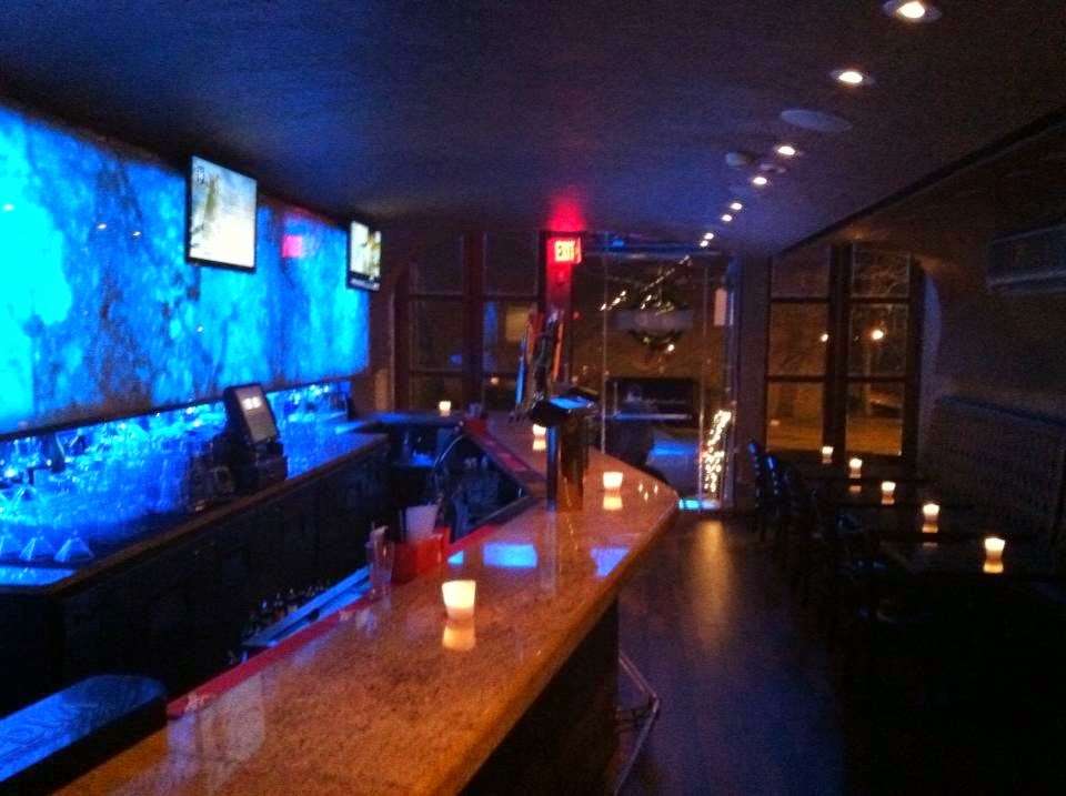 B Side Complex: Night Club and Hookah Lounge | 939 N Delaware Ave, Philadelphia, PA 19123, USA | Phone: (484) 388-1300