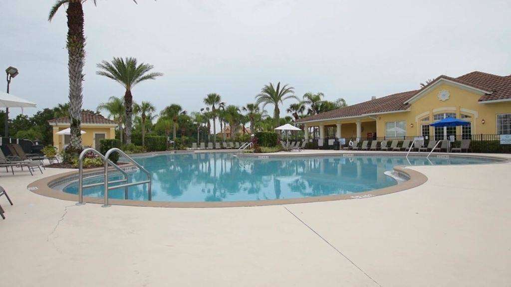 Ocean Breeze Condo | 2744 Oakwater Dr, Kissimmee, FL 34747, USA | Phone: (613) 796-7301