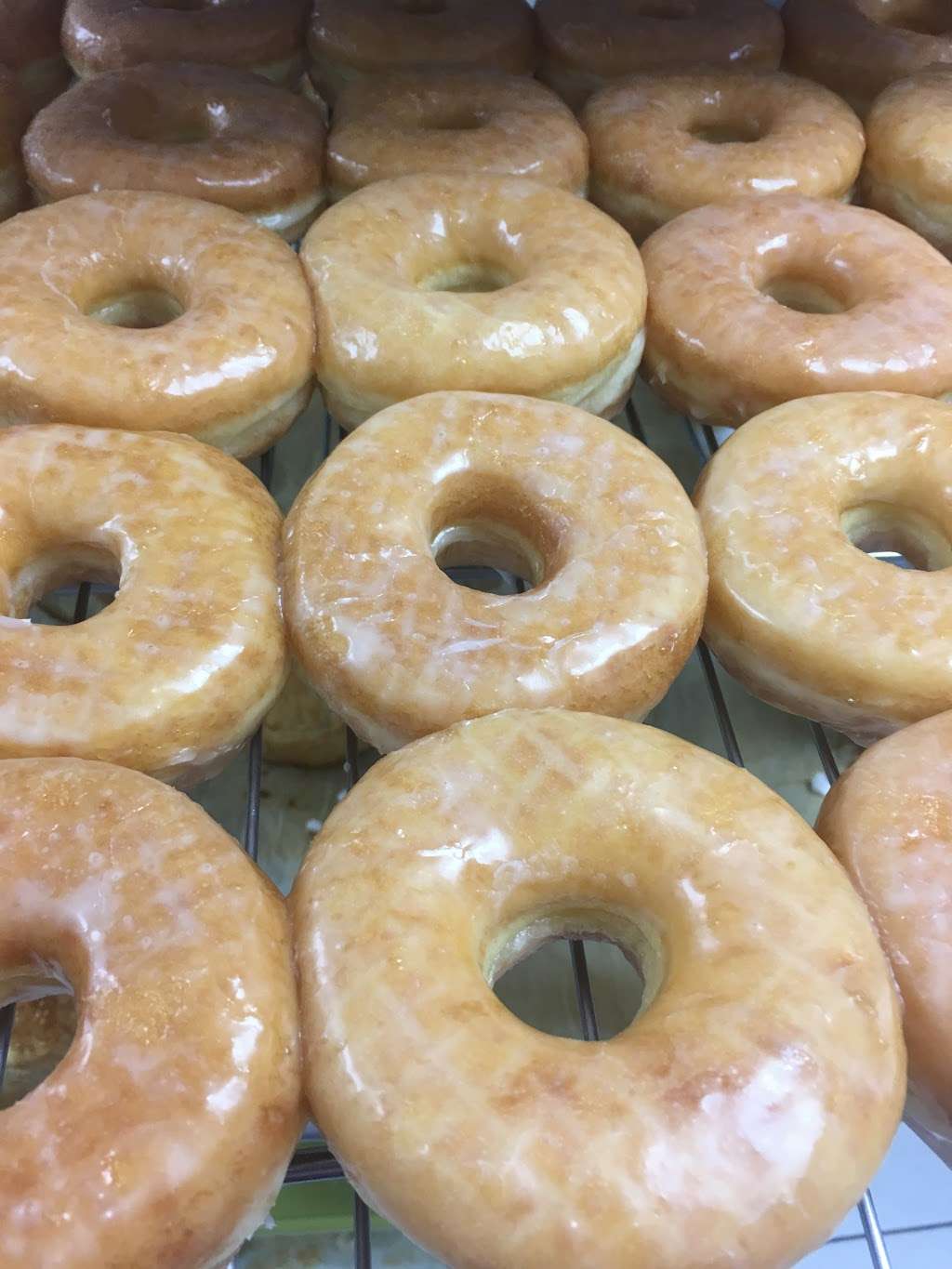 Bakery Donuts | 23108 Cinco Ranch Blvd, Katy, TX 77494 | Phone: (281) 392-7877