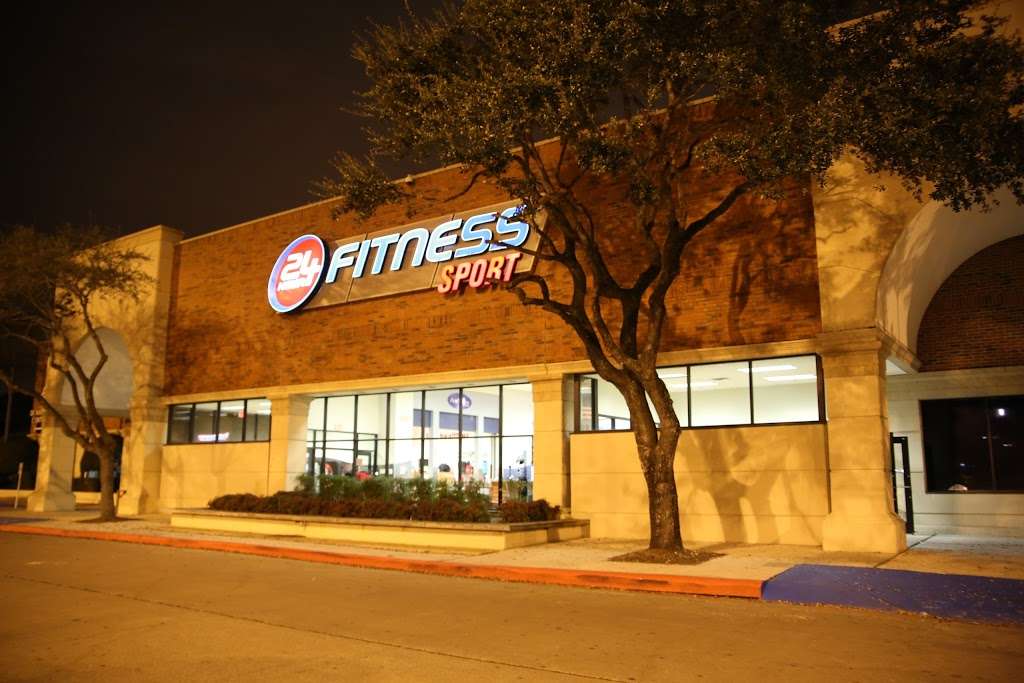 24 Hour Fitness | 3501 Garth Rd, Baytown, TX 77521, USA | Phone: (281) 691-6133