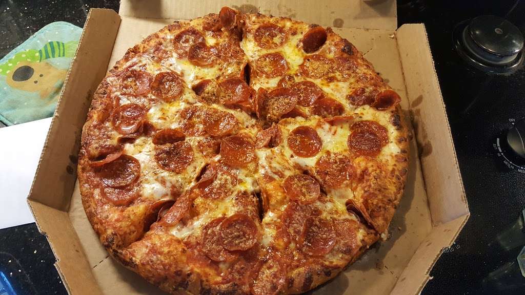 Dominos Pizza | 27737 Bouquet Canyon Rd, Santa Clarita, CA 91350 | Phone: (661) 296-2080