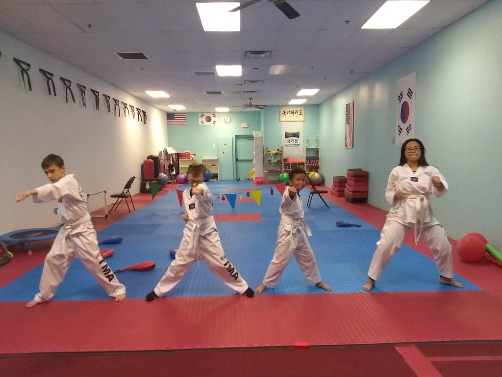 Ahwatukee Taekwondo Martial Arts Center - Dr. Kim | 1442 E Chandler Blvd STE 108, Phoenix, AZ 85048, USA | Phone: (919) 548-7090