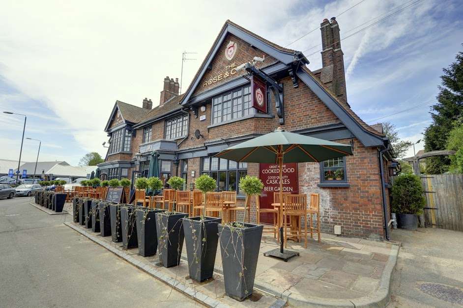 The Rose & Crown | Farnborough Way, Orpington BR6 6BT, UK | Phone: 01689 869029