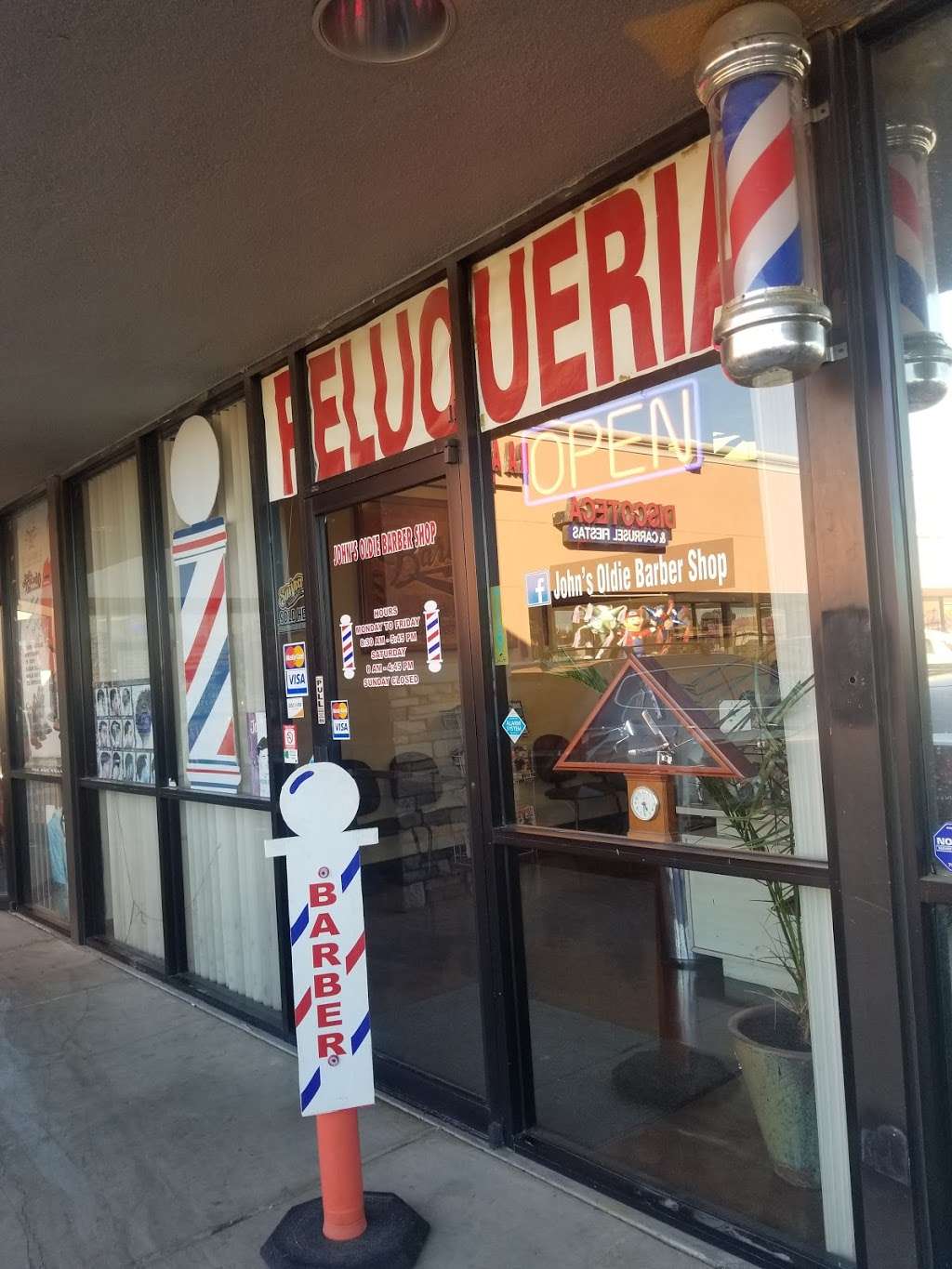 Johns Olde Barber Shop | 2601 E Bell Rd #11, Phoenix, AZ 85032, USA | Phone: (602) 788-6539