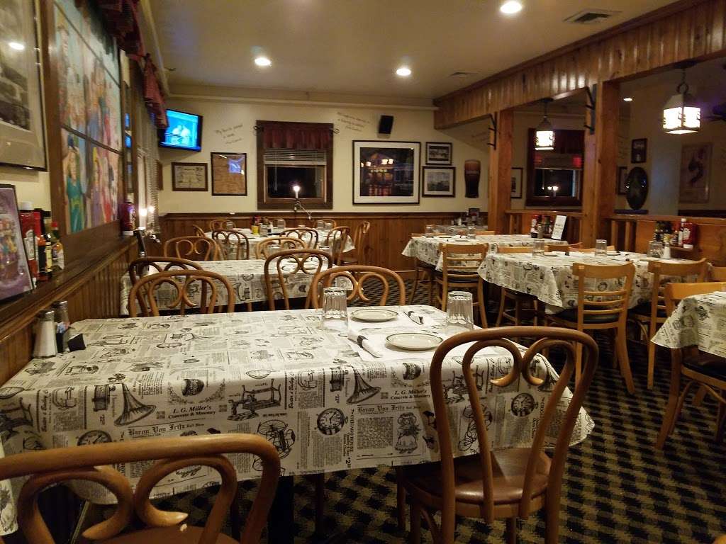 Rhodes North Tavern | 40 Orange Turnpike, Sloatsburg, NY 10974, USA | Phone: (845) 753-6438