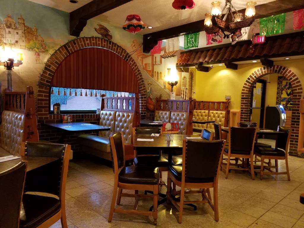 Pepes Mexican Restaurant | 8516 S Cicero Ave, Burbank, IL 60459, USA | Phone: (708) 424-8222